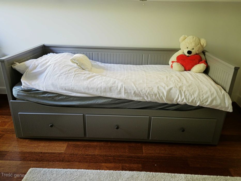 ŁÓŻĶO Hemnes ikea z materacem