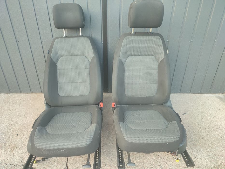 Fotele, kanapa, boczki Volkswagen Passat B7