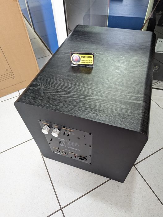 Мощный Активный сабвуфер Klipsch RP-1200SW. НЧ-30см. 400 Вт! Вес 31 кг