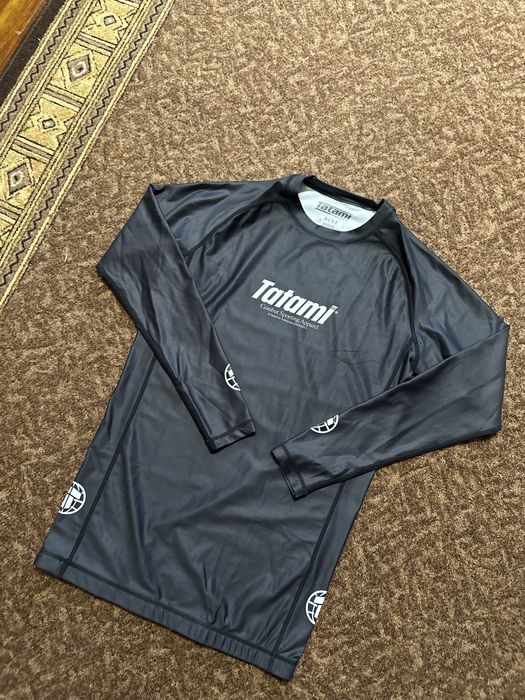 Рашгард Tatami M Combat Sporting Apparel (Manto,Venum)