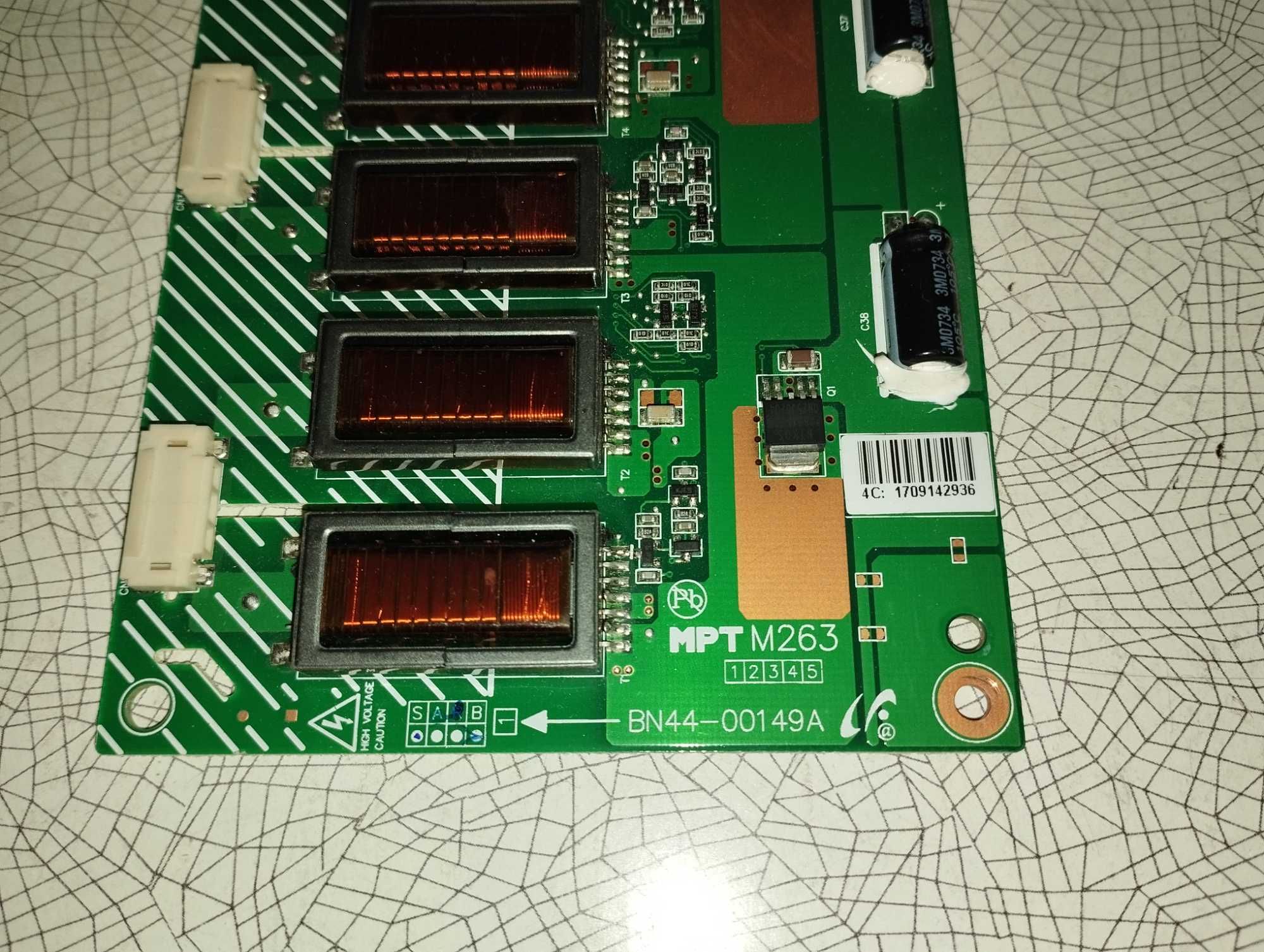 інвертор матриці LTM240CT01
