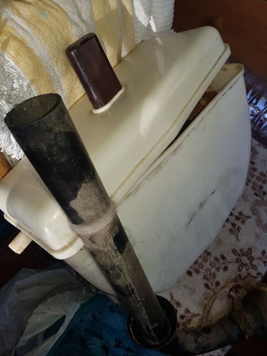 Туалетный бачок - советский