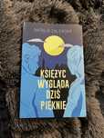 Ksiezyc wyglada dzis pieknie