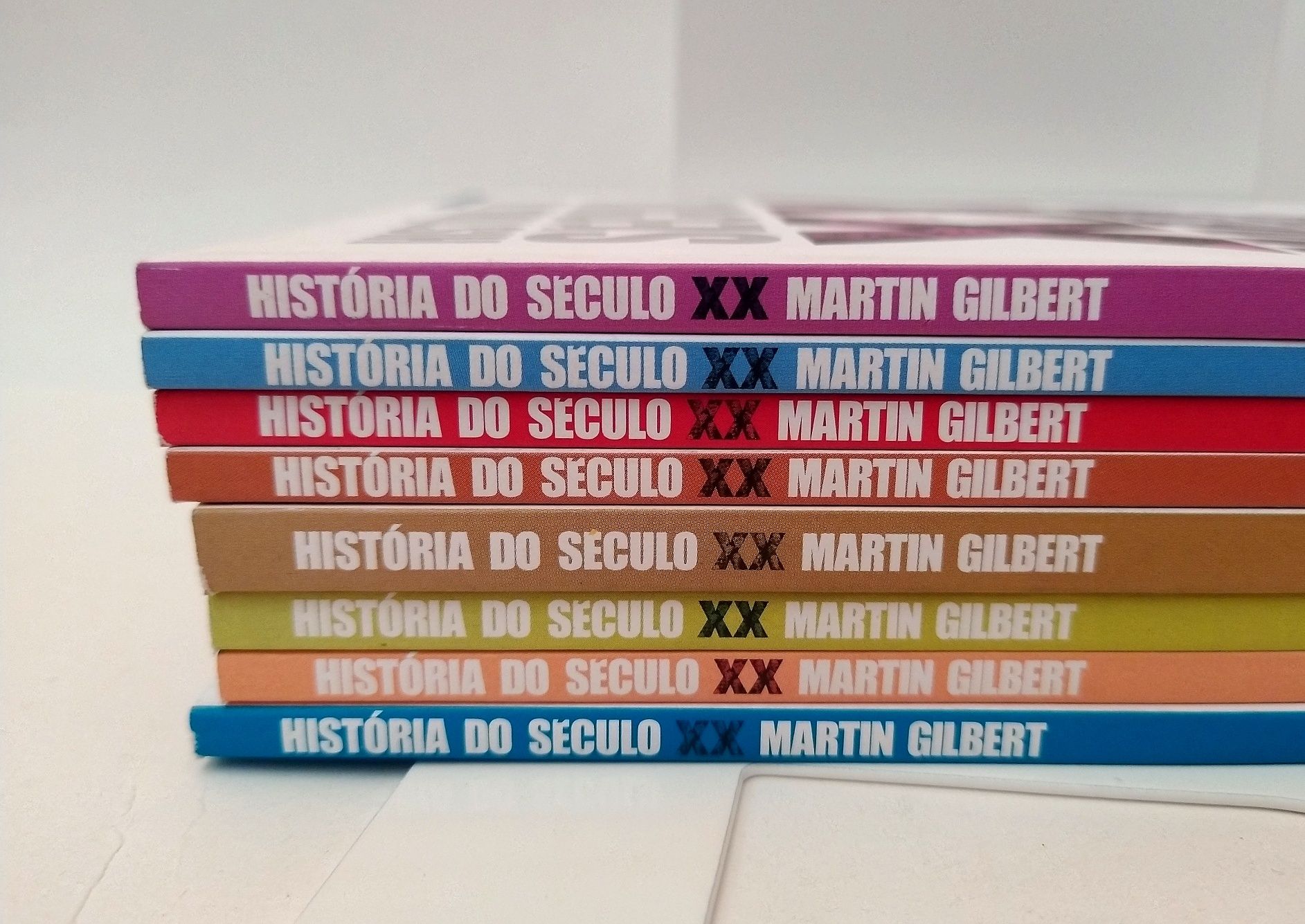 "História do Século XX" de Martin Gilbert - 8 Livros - Edição Expresso