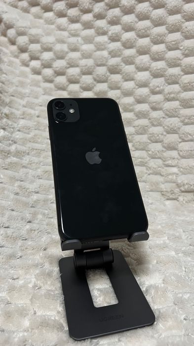 Apple iPhone 11 64 GB Stan bardzo dobry