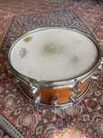 Tarola Mapex Black Panther 13x5,5 com Pearl super hoops
