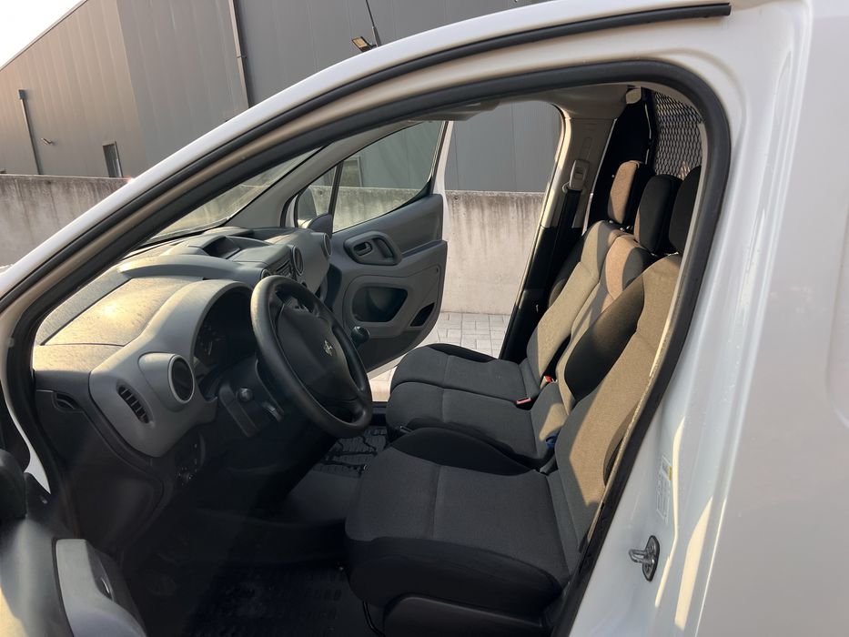 Peugeot Partner 1.6 HDI 3 Lugares