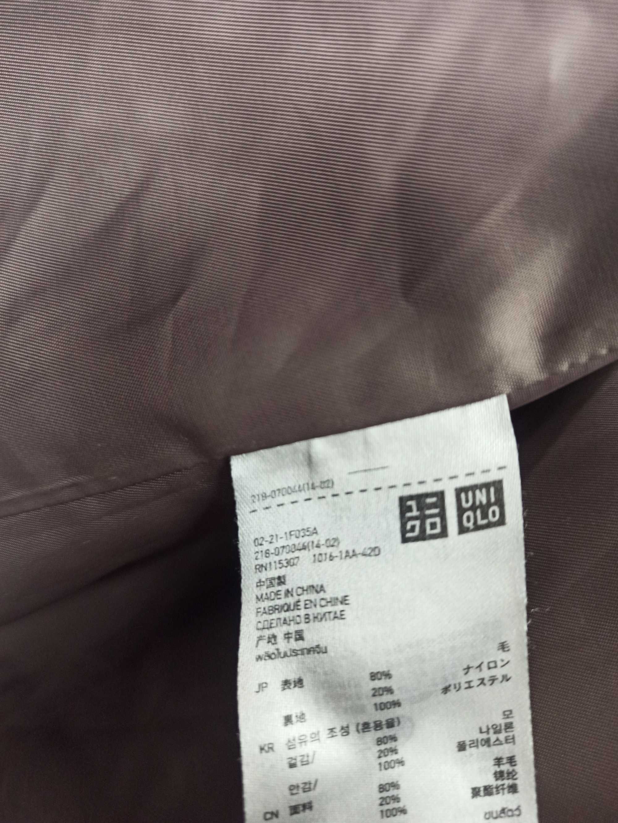 Uniqlo Wełniany Płaszcz Z Kapturem