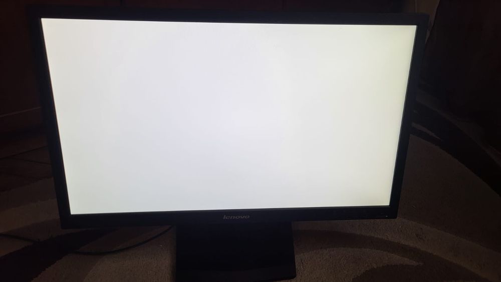 Монітор 24" ThinkVision LT2423 / 1920x1080 / WLED TN / HDMI / ЗВУК