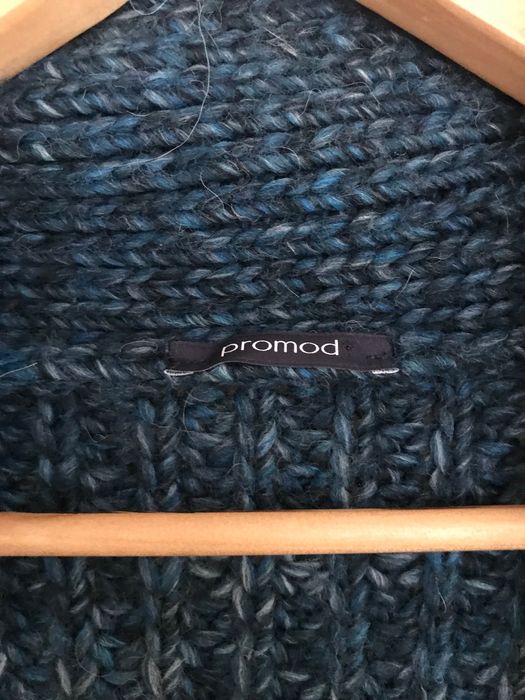 Piękny sweter damski Promod