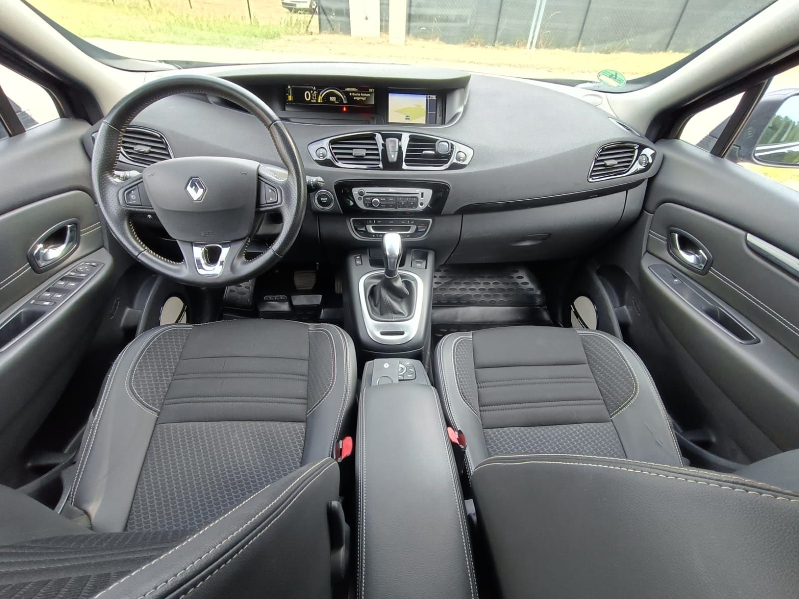 Renault Scenic lift 2014 , 1.5DCI automat, nacvi, kamera cofania, temp