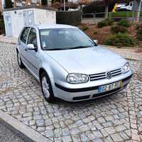 Vendo Volkswagen Golf