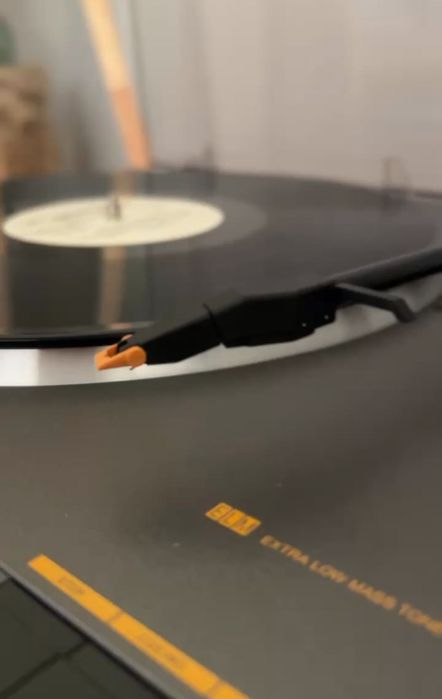 Автоматический проигрыватель винила PHILIPS FP-142