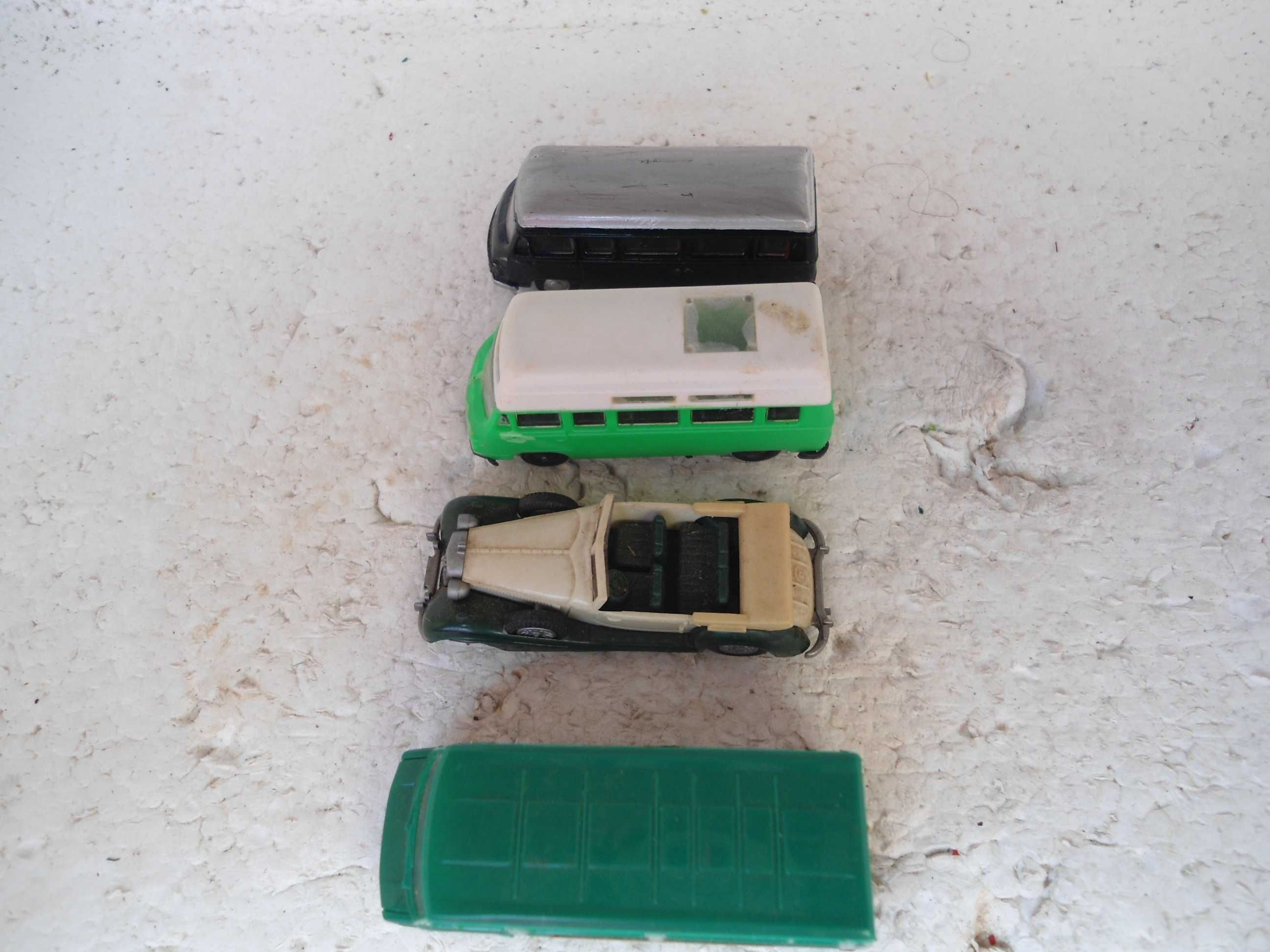 1:87 Lote de 4 carros Herpa e outras