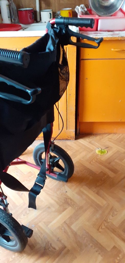 Wózek inwalidzki