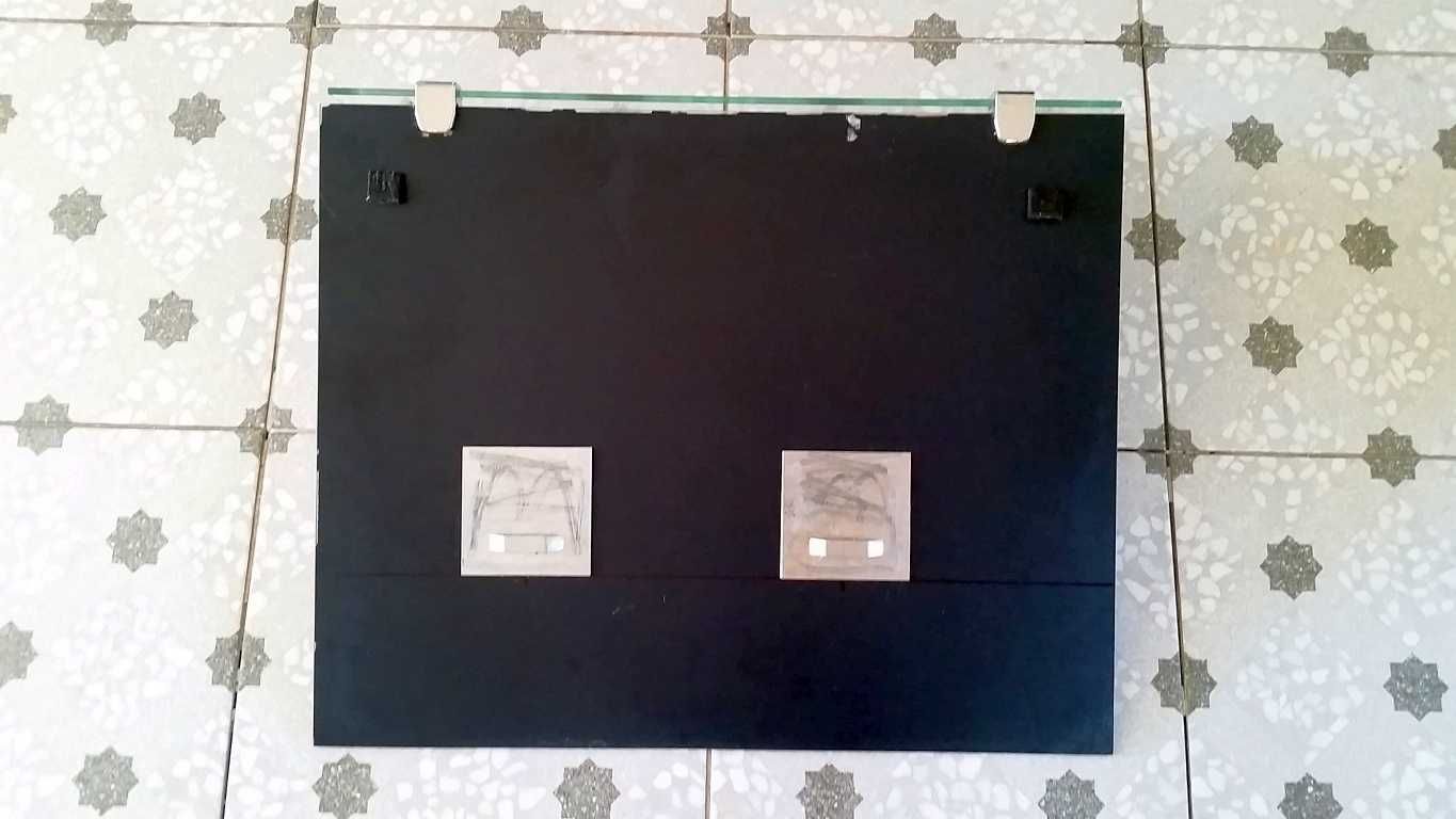 Lustro łazienkowe 50x40 z półką