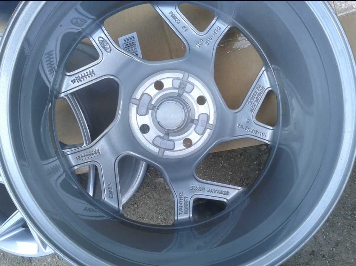 nowe felgi r17 szare ford fiesta bmax b-max ecosport puma mk8 courier