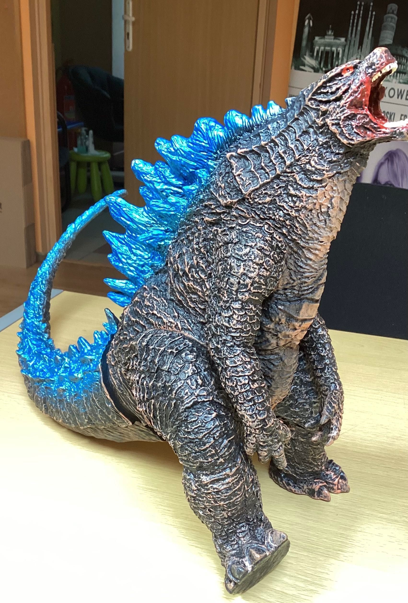 Figurka PÓŁMETROWA Godzilla vs KingKong 2021