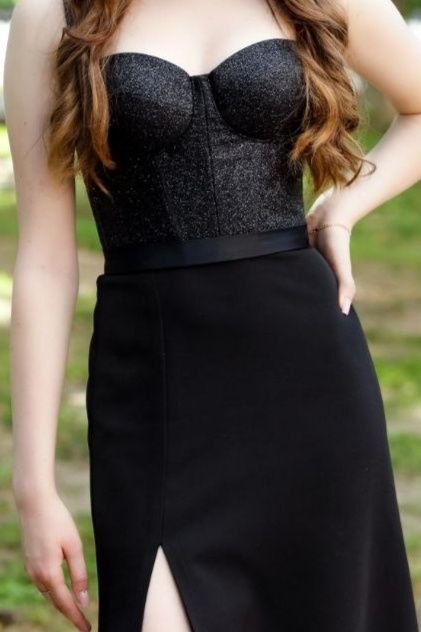 Вечірня сукня...