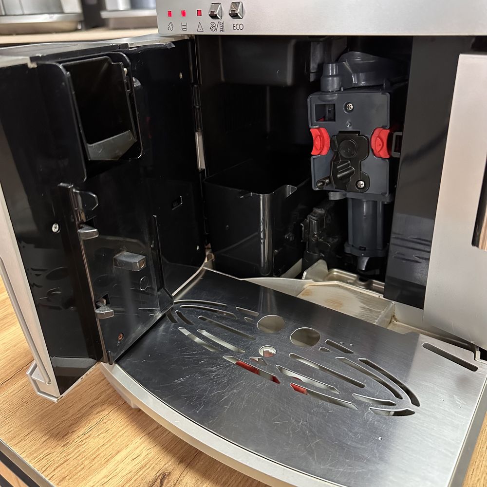 Кавомашина DeLonghi MAGNIFICA ESAM 03.110