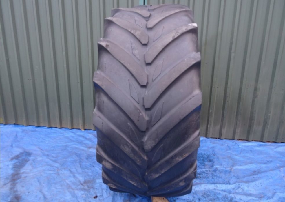 Opona Michelin 710/60 - R 42 Xeo Bib Vf