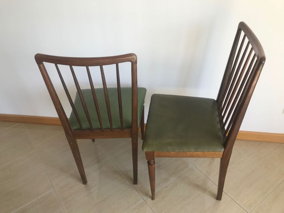 Duas cadeiras vintage