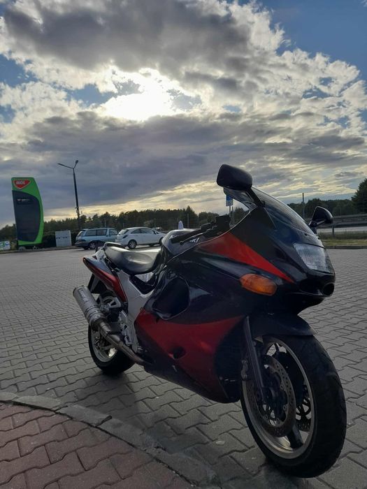 Sprzedam kawasaki zzr1100