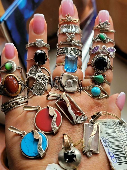 Продам серебро 925 пр.