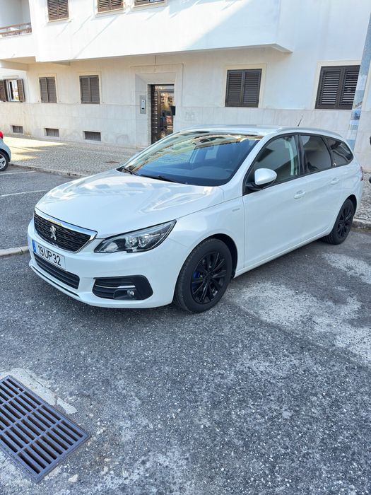 Peugeot 308 SW 8 EAT