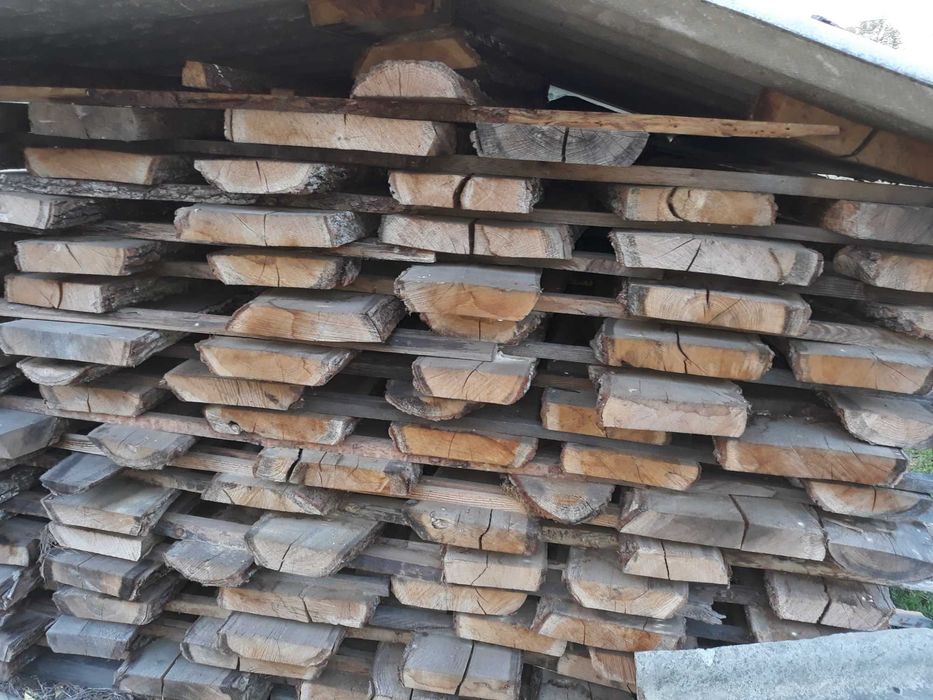 Deski i Bale suche.Po suszarni.Dąb Jesion Klon