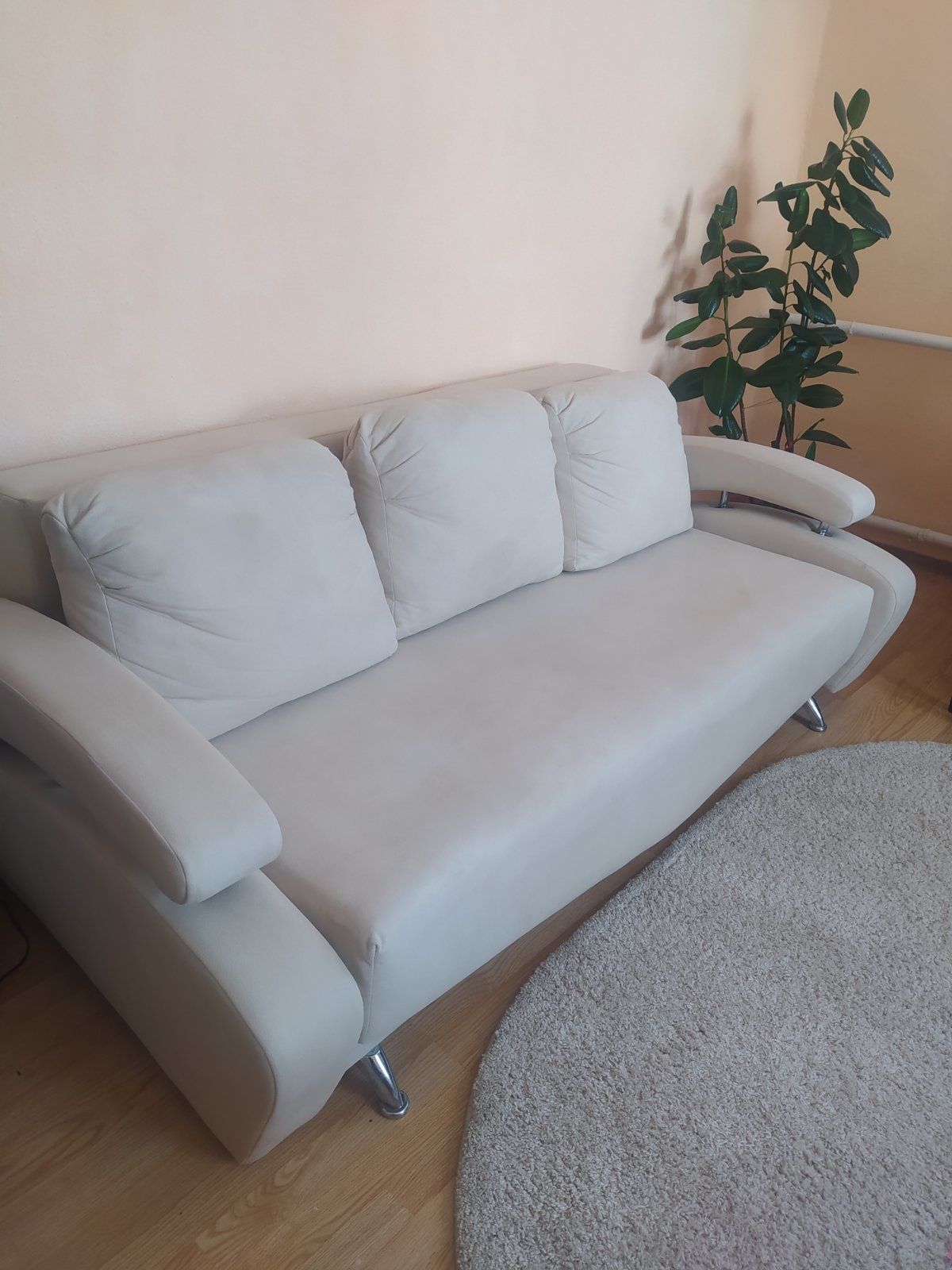 Продається розкладний диван