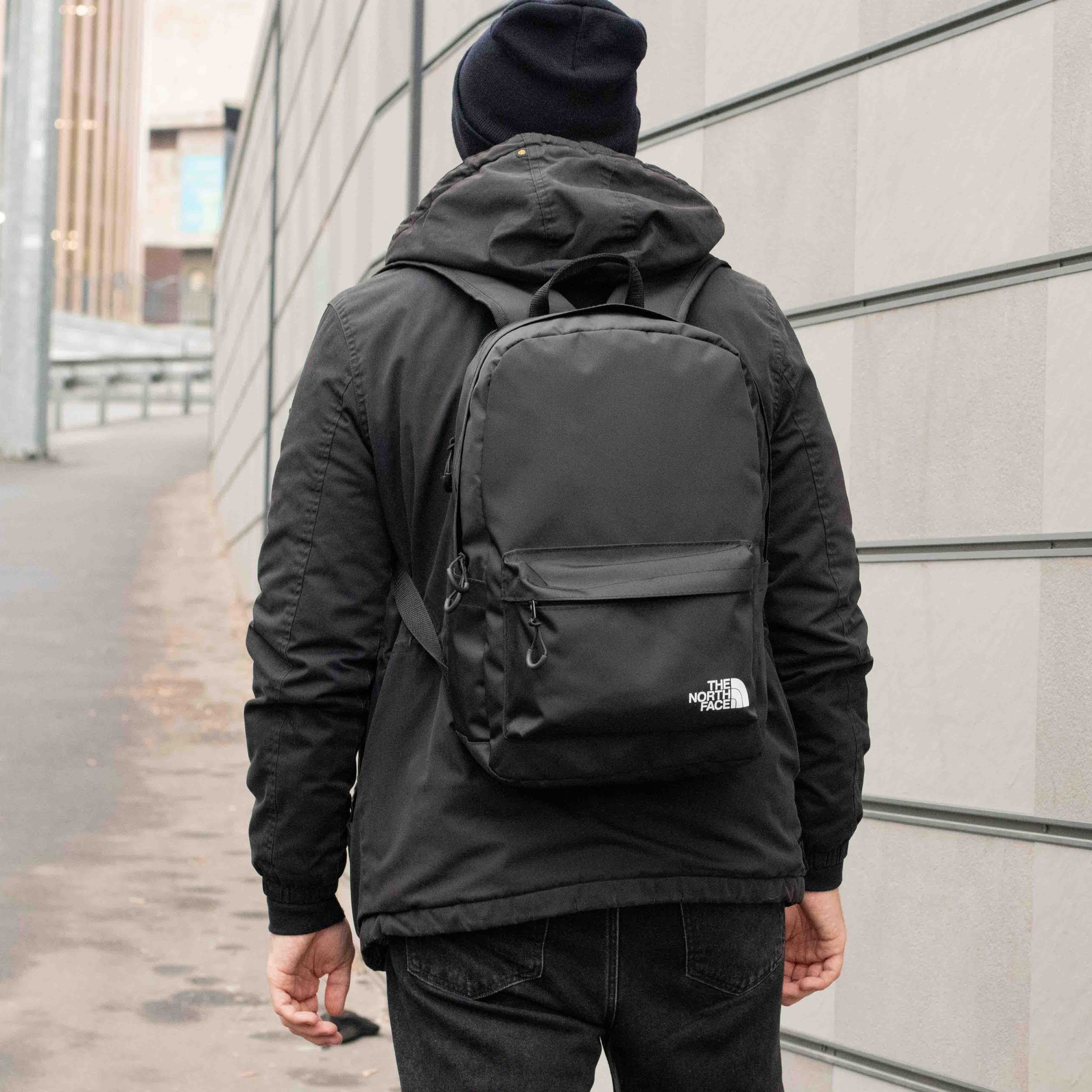 Спортивний рюкзак The North Face Bronx чорний тканинний норд фейс