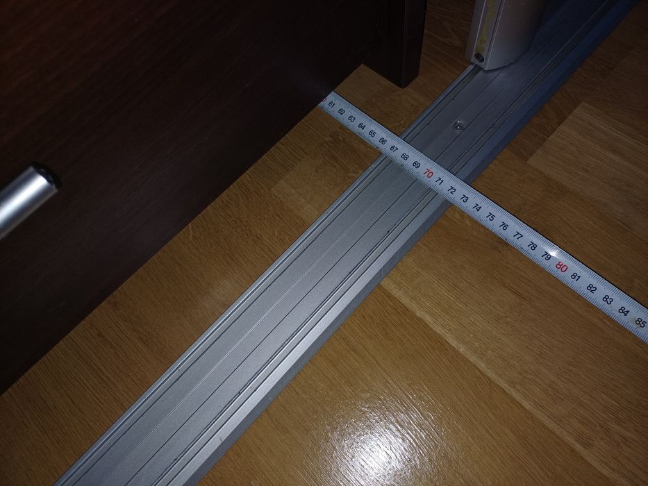 Duża szafa Komandor w zabudowie