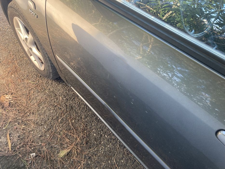 2003 Toyota Corolla 1.4 VVT-i GPL com 170 mil km no motor