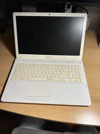 Laptop Samsung NP450R5E