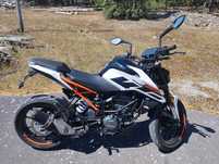 Mota KTM duke 125