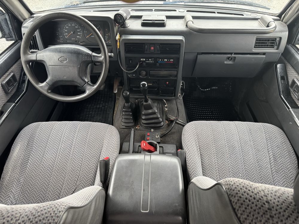 Nissan Patrol Y60 GR 2.8td 116km 1997 koło 35 wyciagarka krótki