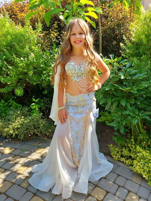 Костюм для східних танців зріст 145-150см на класику, естрадна пісня