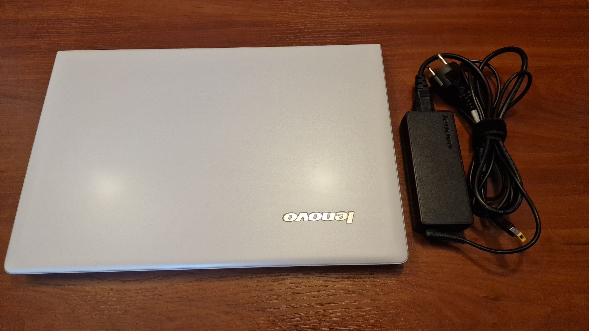 Laptop Lenovo Z51-70 i5, 8GB RAM, 1TB, R9 M375 Notebook