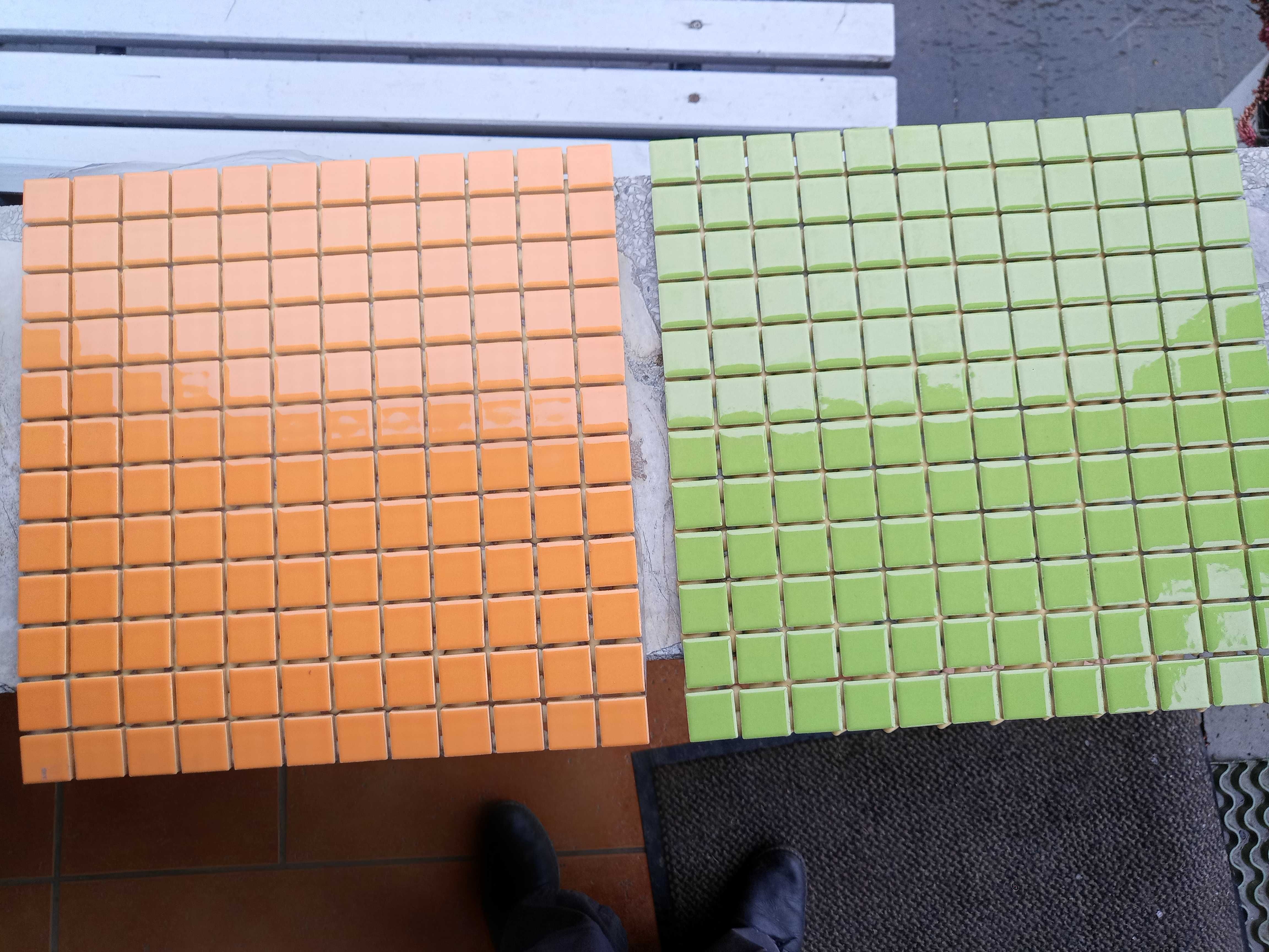 Płytki mozaika orange, zielona.
