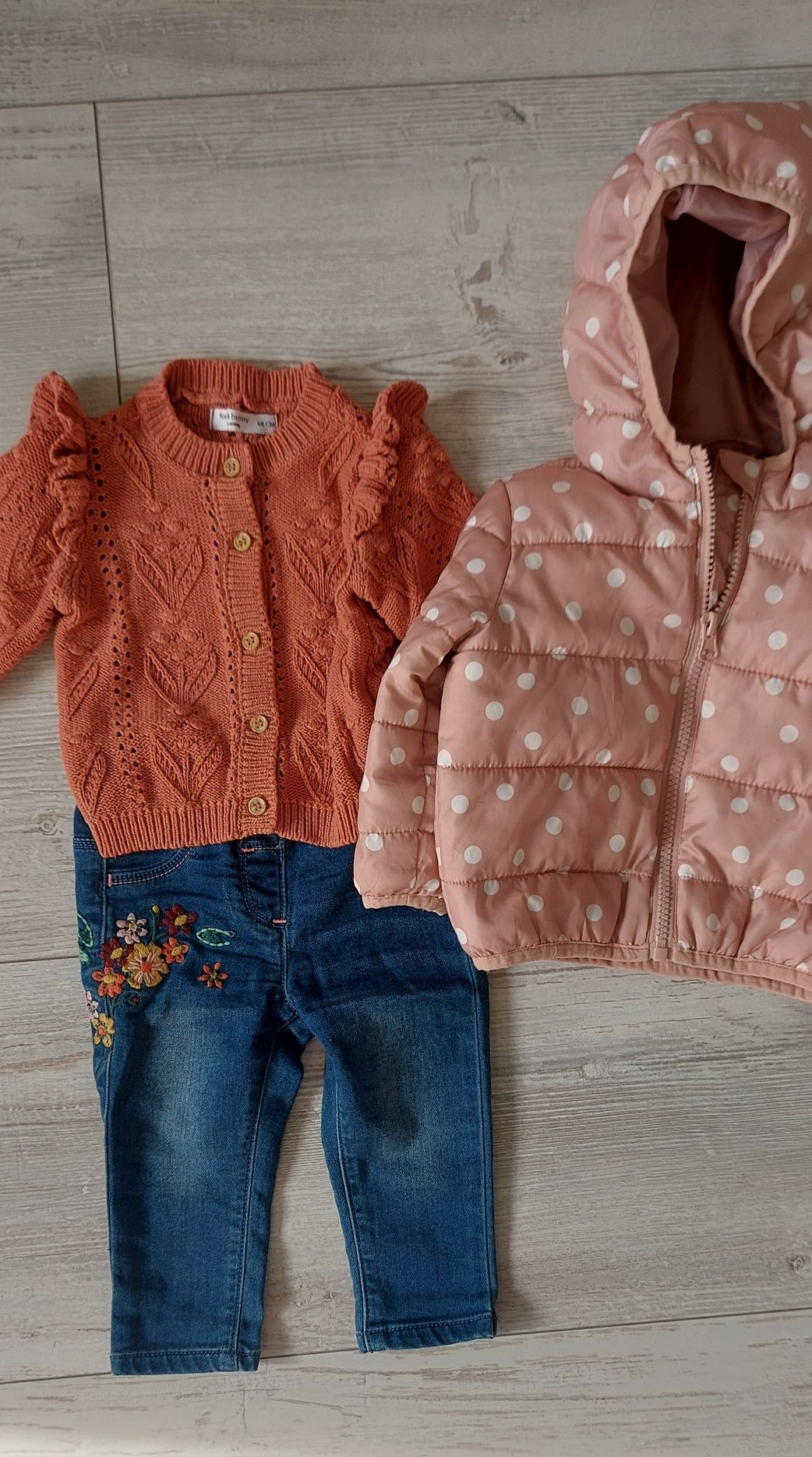 Весняна дитяча курточка, кофта та джинси р.68