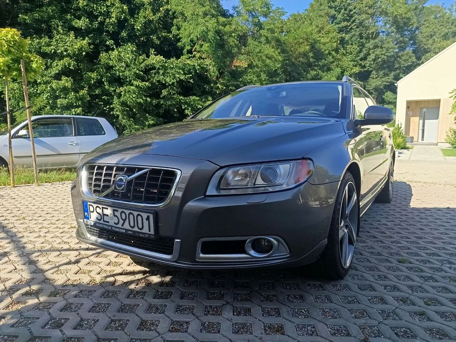 Volvo V70 Volvo V70 godny polecenia