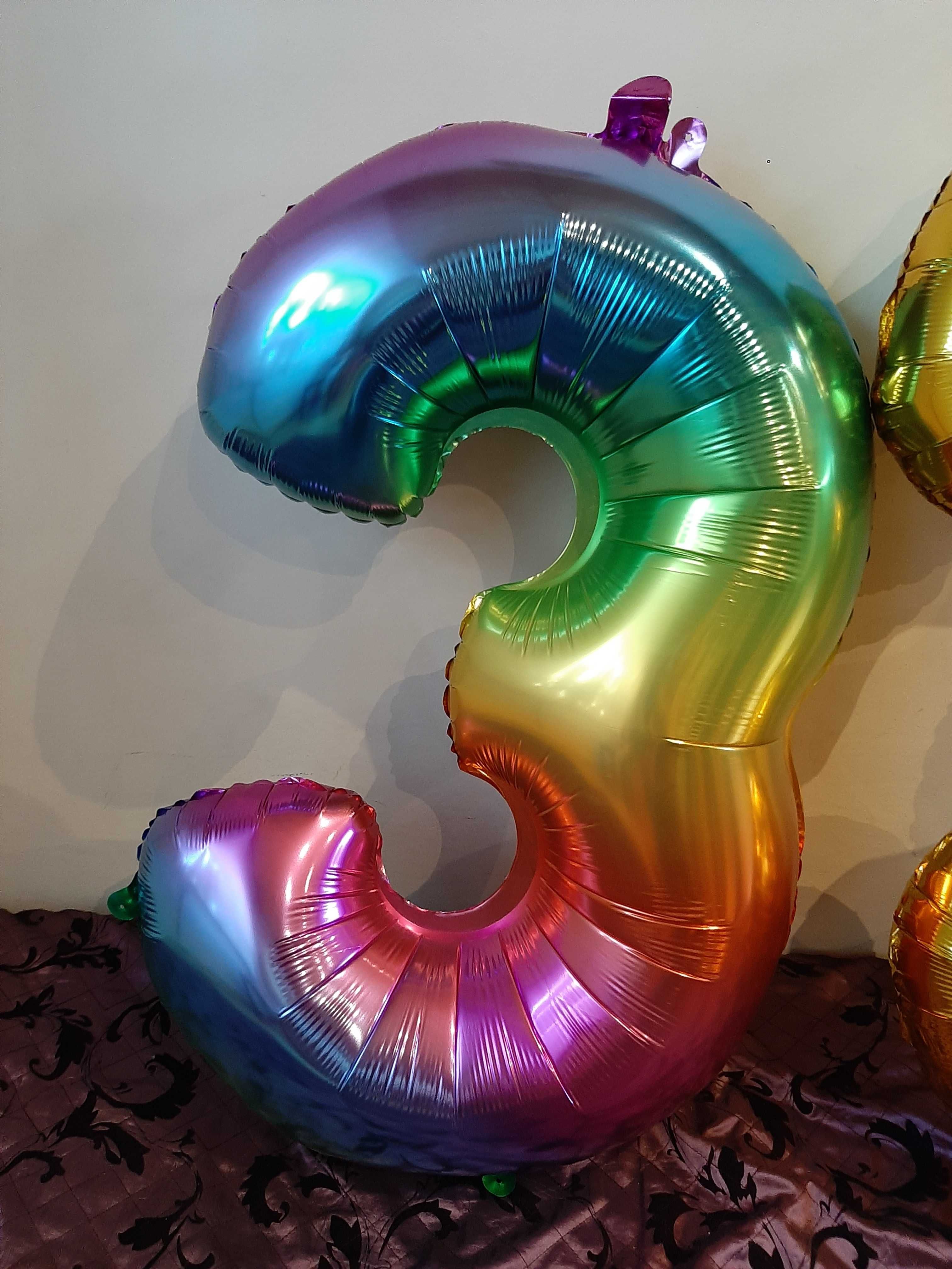 Zestaw balonów z numerem "3" - urodziny