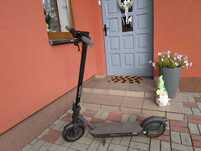 Hulajnoga elektryczna Xiaomi Electric Scooter 4 Pro 2 Gen