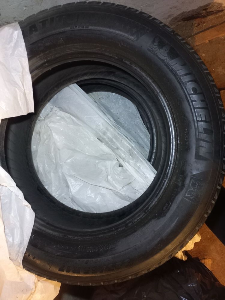 225/65 r17 Michelin