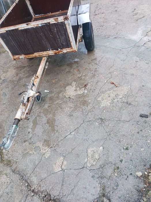 Reboque em bom estado