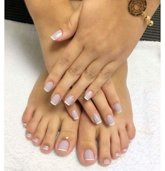 Faço alongamento de pestana