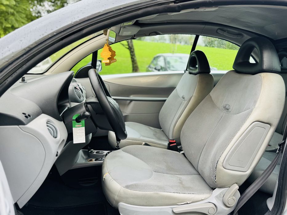 Cintroen c3 pluriel 1.4 hdi (diesel) ano 2004/11 em bom estado geral.