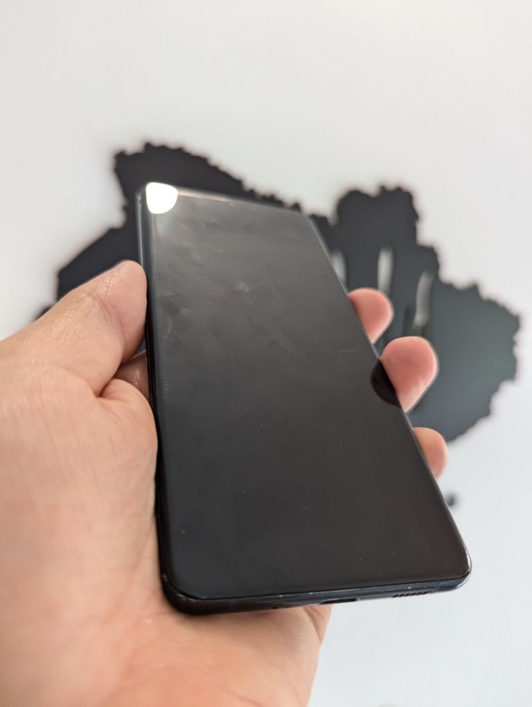 Samsung s20 plus 12/128gb