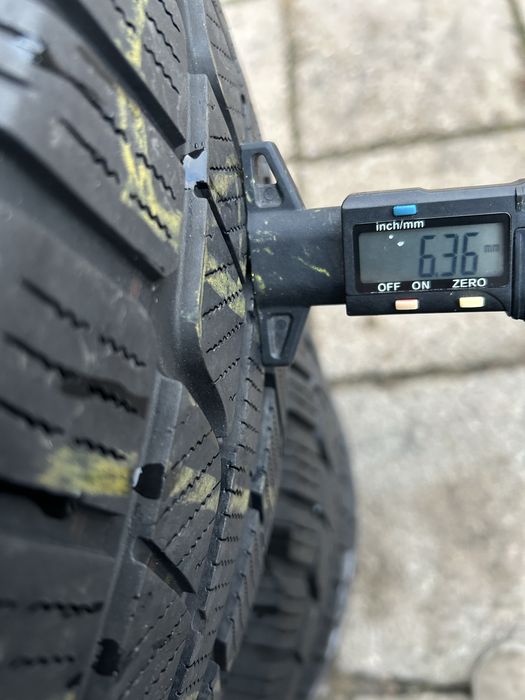 42 Opony Zimowe NANKAMG 226/60/17 Bardzo Ładne